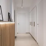 Snoring Bastards דירה