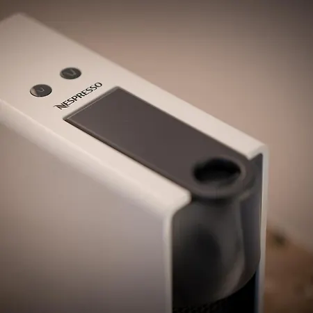 شقة Snoring Bastards