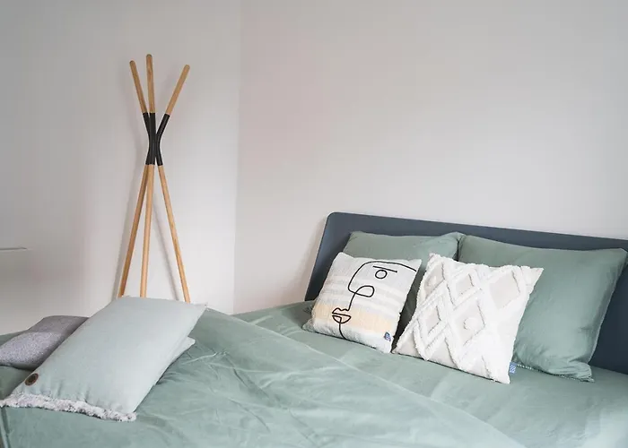 Snoring Bastards * Ostende