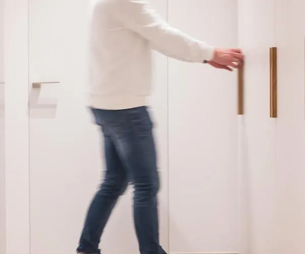 Snoring Bastards Апартаменти Остенде